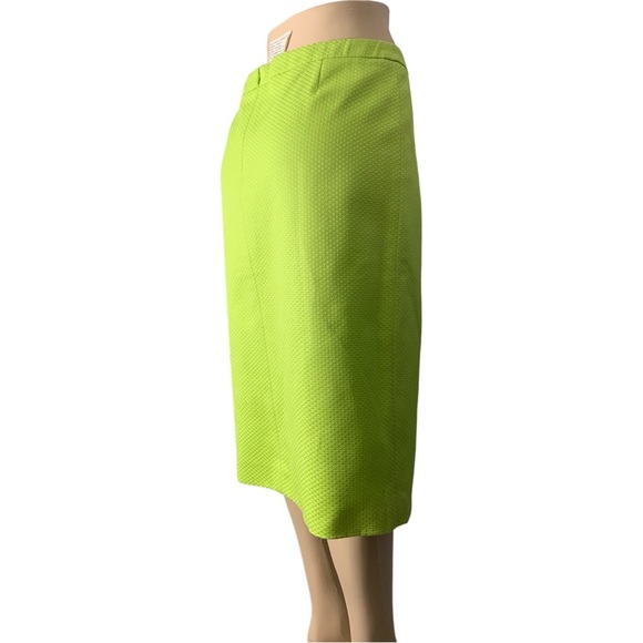 ESCADA Gorgeous Elegant Green Skirt Size 42. - Picture 7 of 16